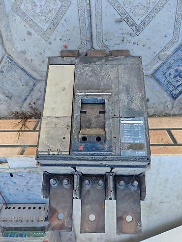 switch: Elektrik avtomat, 3 faza, 380 Vt — 1
