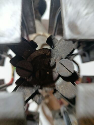 Digər istehsal avadanlığı: Sənaye tipli köhnə model şnur bükmə/uc bağlama maşını Təsvir: - — 3