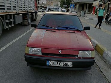 Μεταχειρισμένα Αυτοκίνητα: Renault 9 : 1.4 l. | 1995 έ. | 76100 km. Sedan