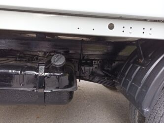 QAZ: QAZ GAZel Biznes: 2.7 l | 2017 il 53000 km Van body type — 10