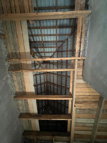 Həyət evləri və villaların satışı: 4 otaqlı, 160 kv. m, Kredit yoxdur, Təmirsiz — 10