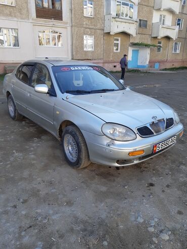 Daewoo: Daewoo Leganza: 1998 г., 1.5 л, Бензин, Седан