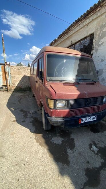16 диски на мерседес: Mercedes-Benz T1: 1994 г., Бус