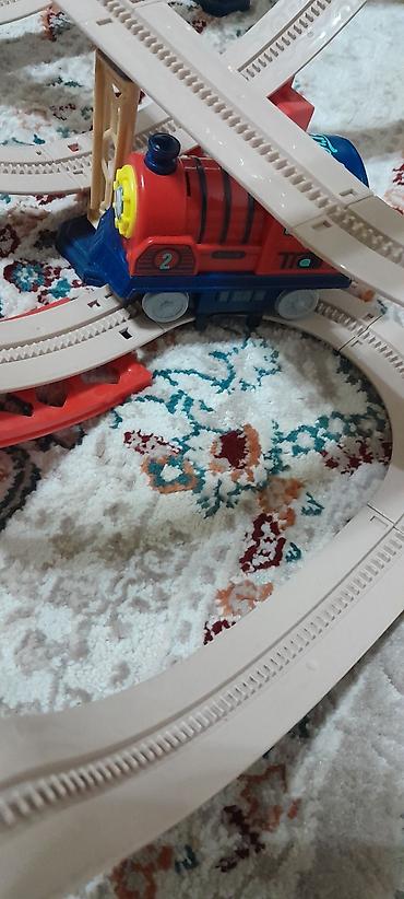 marble run: Игровой набор «Железная дорога» с многоуровневым треком и поездом - — 2