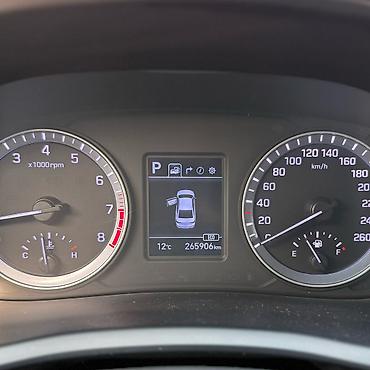 Hyundai: Hyundai Sonata: 2018 г., 2 л, Газ — 8