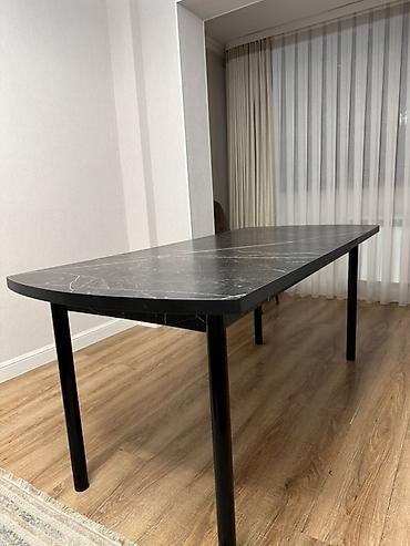 silver kitchen: Стол в гостиную или на кухню в идеальном состоянии,размеры 180 на — 5
