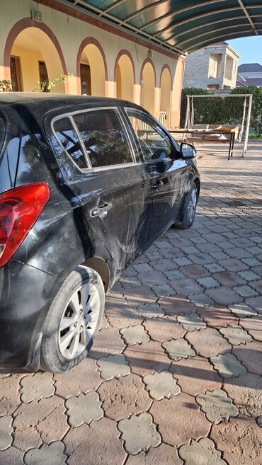 Hyundai: Hyundai i20: 1.4 l | Hetçbek — 9