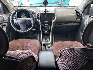 Isuzu: Isuzu D-Max: 2022 г., 3 л, Автомат, Дизель, Пикап — 10