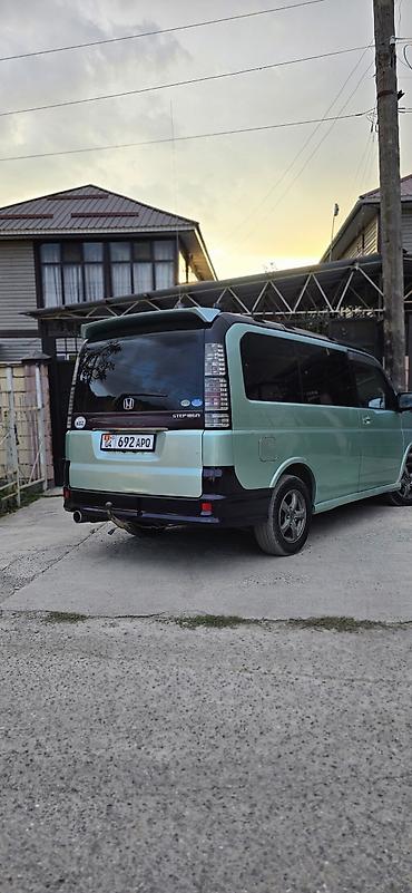 Honda Stepwgn: 2003 г., 2 л, Минивэн