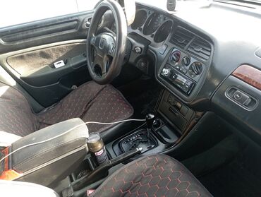 купить машину шевроле: Honda Accord: 1999 г., 2 л, Автомат, Газ, Хэтчбэк