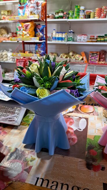 Другие услуги в сфере красоты и здоровья: Букет светильник — 3