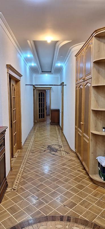 real emlak: Nərimanovda, Heydər Əliyev Mərkəzi ilə üzbəüz 4 otaqlı mənzil kirayə — 4