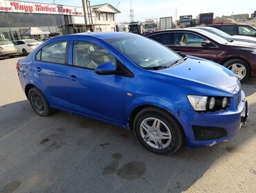 авто в рассрочку без процентов: Chevrolet Aveo: 2012 г., 1.6 л, Автомат, Бензин, Седан
