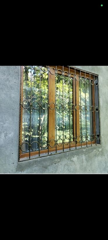 Barmaqlıqlar: Reşotka 1-kv 35 azn başlayır 
Məhəccər 1-metr 50 azn başlayır — 9