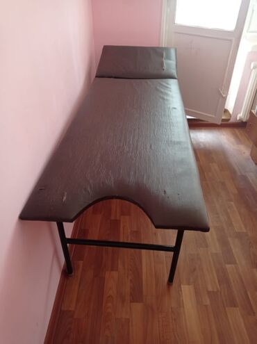 бу мебель для спальни: Продаю кушетку, усиленная, выдерживает до 150 кг. Цена - 5000 сом