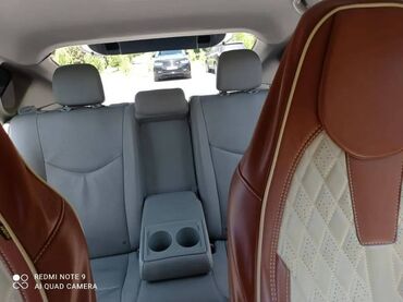 Toyota: Toyota Prius: 1.8 l | 2011 il Hetçbek — 9