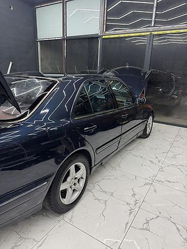 Mercedes-Benz: Mercedes-Benz E-Class: 2000 г., Бензин, Седан — 2