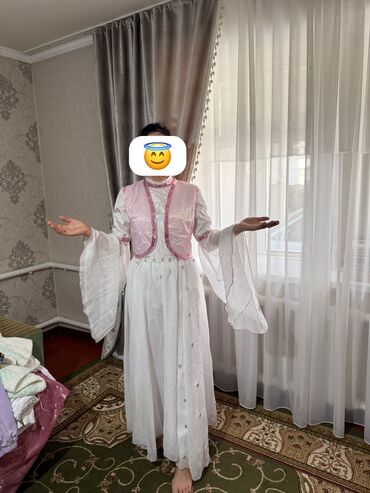 Көйнөктөр: Күнүмдүк көйнөк, Күз-жаз, Узун модель, Шифон, XL (EU 42)