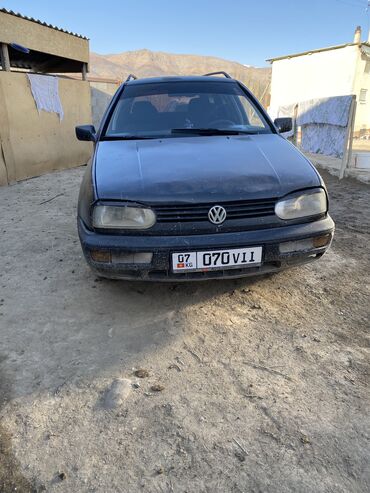 volkswagen гольф: Volkswagen Golf: 1993 г., 1.8 л, Механика, Бензин, Универсал