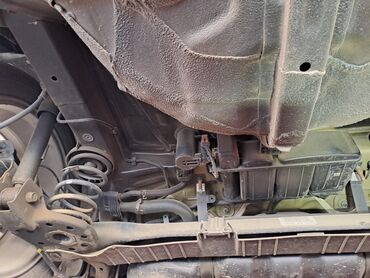 Hyundai: Hyundai Elantra: 2 l | 2016 il Sedan — 4