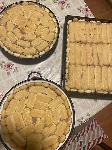 dame chocolate: Domaći kolač sa piškotama i čokoladnim kremom oko 3kg - Desert na — 1