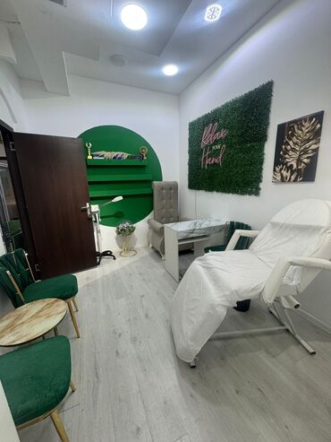 28 may kiraye evler tap az: Ünvan: Amfall T/M Səməd Vurğun 34, 3-cü mərtəbə, NZ nail studio
✓