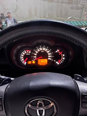 lexus rx 2017: Toyota RAV4: 2010 г., 2 л, Автомат, Бензин, Кроссовер — 5