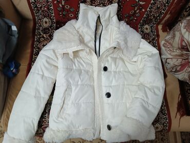 кожа куртка: Женская куртка S (EU 36), M (EU 38), цвет - Бежевый