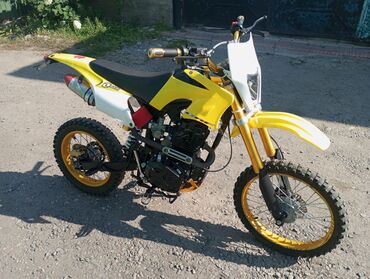 Мотоциклы: Питбайк/эндуро мотоцикл в ярком жёлто‑белом исполнении. Торг уместен — 3