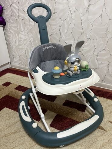 красовки для спорта: Ходунки Babywalker для малышей
🏷️ 2500