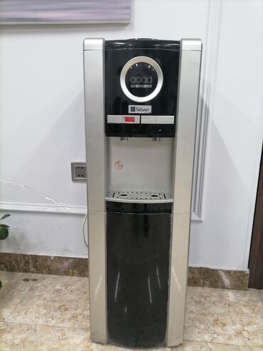 запчасти стиральных машин: Dispenser . Ehtiyyat hissələrini götürmək olar . Yalnız kompressor