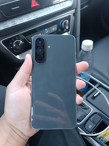 tab s5e: Samsung Galaxy A56, Б/у, 128 ГБ, цвет - Серый — 1