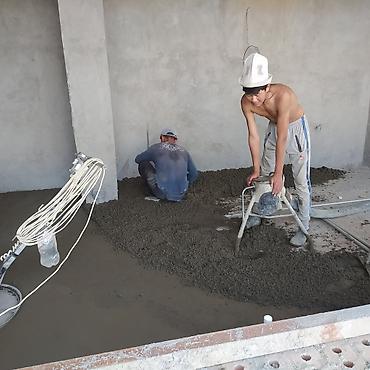 Бетонные работы: Стяжка Бесплатная консультация, Гарантия Больше 6 лет опыта — 5