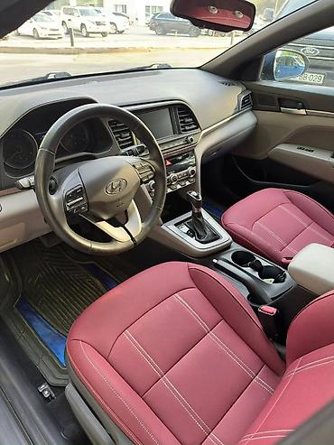 Hyundai: Hyundai Elantra: 2 l | 2020 il Sedan — 5