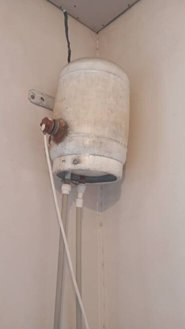 апарат для воды: Аристон в хорошем состояние продается!!!