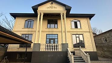 Продажа коттеджей и домов: Срочно продаю двухэтажный дом в Арча-Бешике. Улица Бердибаева — 1