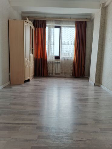 сниму квартиру мкр кок жар: 1 комната, 38 м², С мебелью