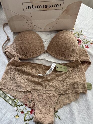 Установка, монтаж дверей: Intimissimi qadın alt paltarı dəsti Razmerler qeyd olunub 130 azne