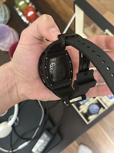 Qol saatları: Richard mille 52-01 dünyada limitli sayda buraxılan modeldir Saat — 3