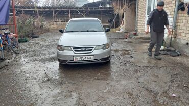 Daewoo: Daewoo Nexia: 2011 г., 1.5 л, Механика, Бензин, Седан