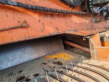 Pres bağlayanlar: Məhsul: Kənd təsərrüfatı üçün pres-yığan aparat (ot-saman presi) — 1