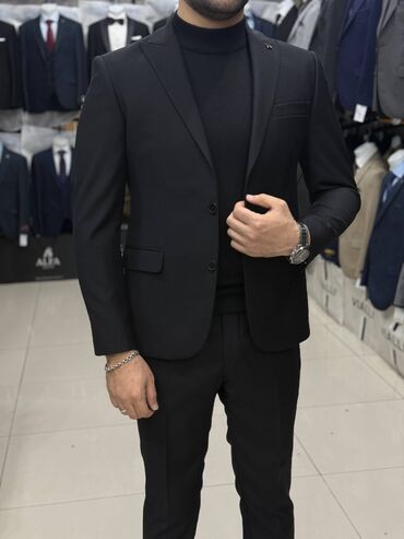 Kostyumlar: Kişi dəst kostyum Şık və modern seçimlər 😎 Mağaza var. Nağd və — 10