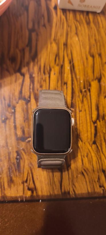 Smart saatlar: İşlənmiş, Smart saat, Apple, Sensor ekran, rəng - Qızılı — 1