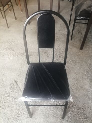 Stullar: Kafe cayxana ücün. 13manatdan başlayır. 20man qeder. Stol stul desti — 2