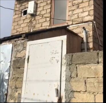 ramanıda həyət evləri: Ramana qəs. 3 otaqlı, 150 kv. m, Orta təmir