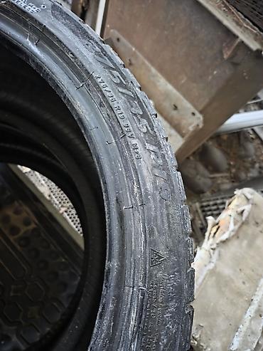 Шины: Шины 275 / 35 / R 19, Всесезонная, Б/у, Пара, Легковые, Италия, Pirelli — 1