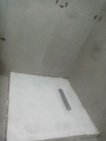 Укладка плитки: Гидроизоляционные работы, Укладка плитки на пол, Подготовка стен для укладки | Мозаичная плитка, Стеклянная плитка, Зеркальная плитка | Раскладка в разбежку, Раскладка ковром, Вертикальная укладка Больше 6 лет опыта — 11