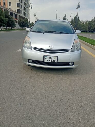 ölüxana toyota: Toyota Prius: 1.5 l | 2007 il Hetçbek