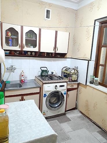 yeni guneşlide ucuz evler: Bakı, Yeni Günəşli Massiv V, 2 otaqlı, Köhnə tikili, m. Xalqlar Dostluğu, 52 kv. m — 5