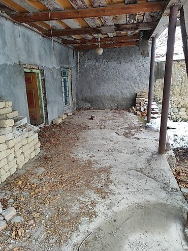 Həyət evləri və villaların satışı: 3 otaqlı, 82 kv. m, Kredit yoxdur, Təmirsiz — 15